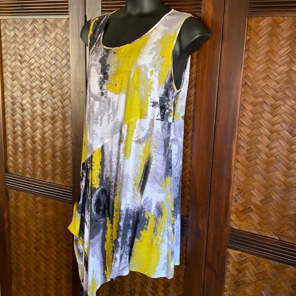 TAKING SHAPE - Aline Tunic Australia 16W - Picture 3 of 10